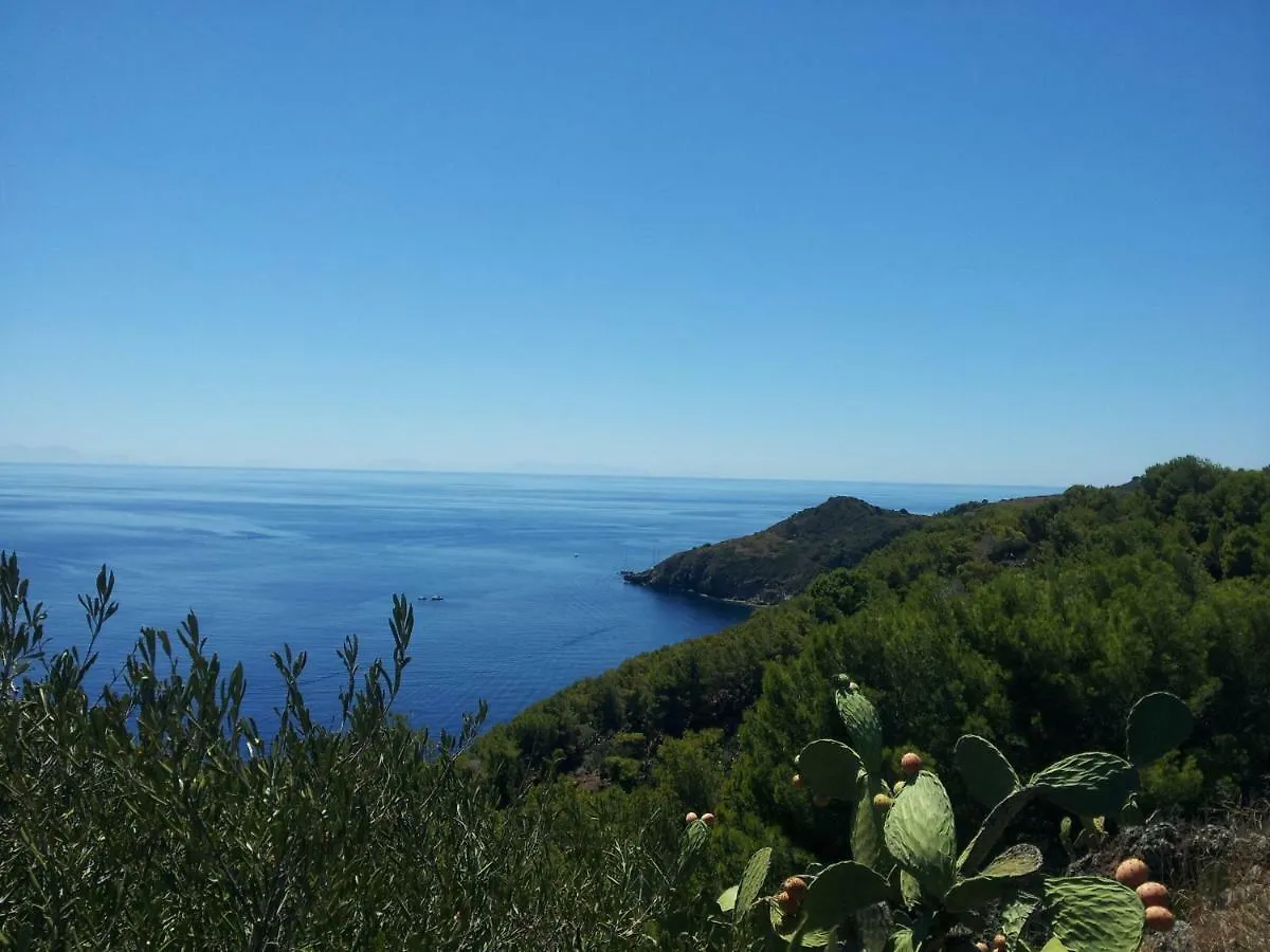 Casa Nicoletta Villa Isola di Ustica 0*,  İtalya